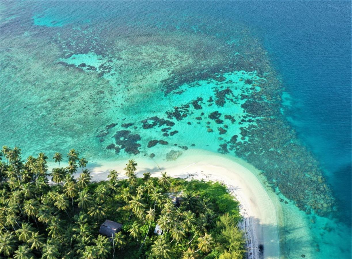 Tailana Island Pulau Banyak Hotell Alaban Exteriör bild