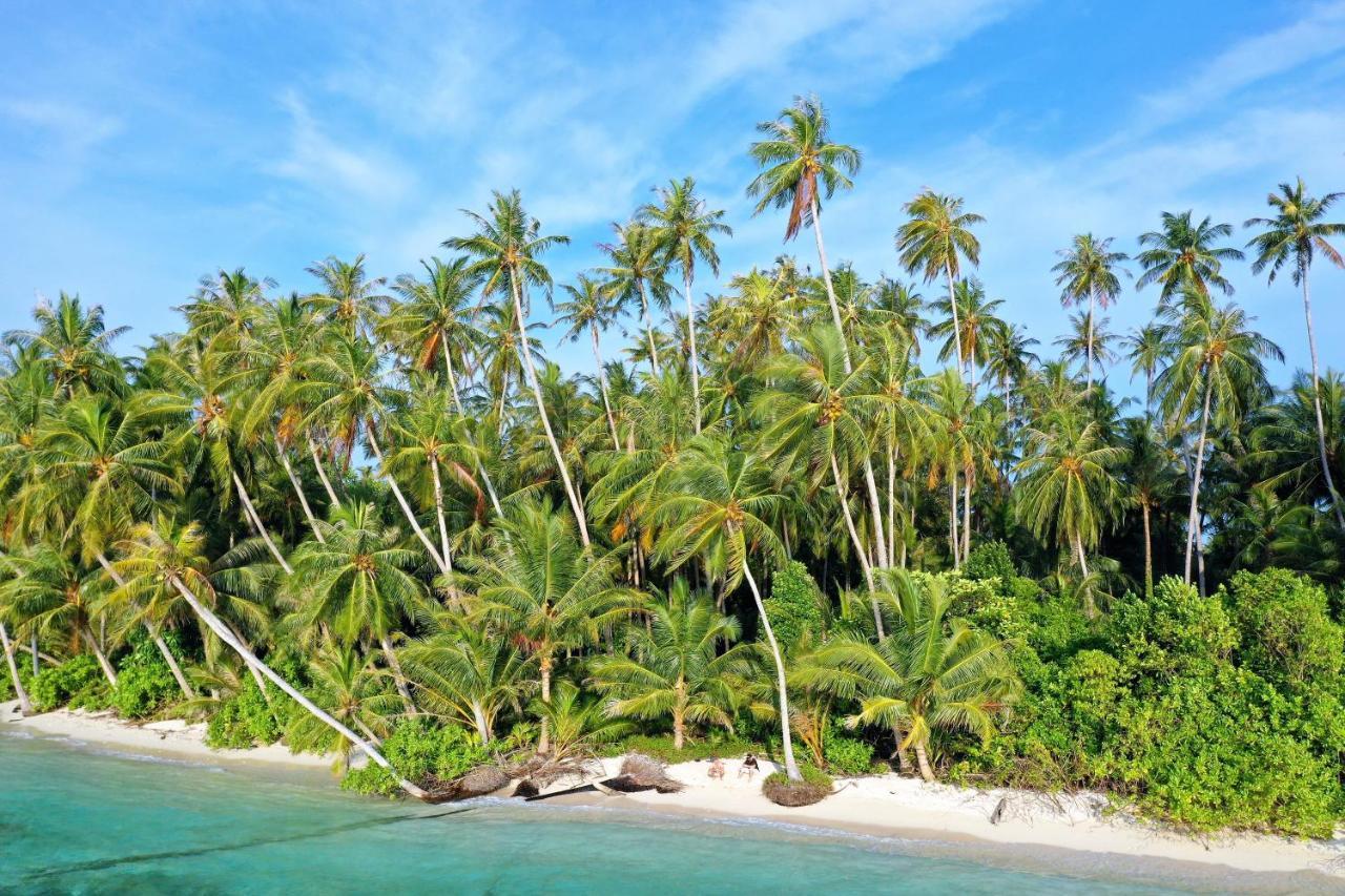 Tailana Island Pulau Banyak Hotell Alaban Exteriör bild